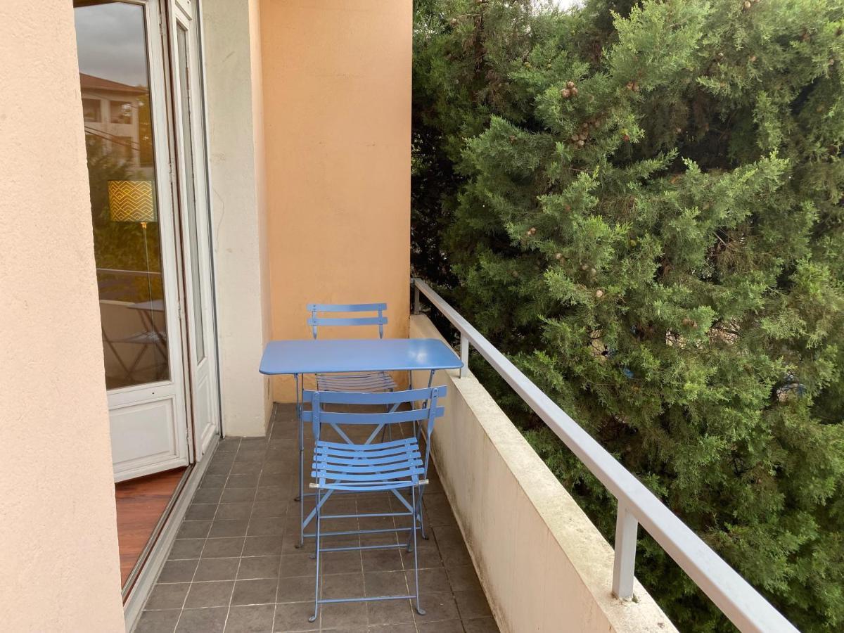 Апартаменти Le Balcon De Jules - Charmant Pied-A-Terre - Parking Possible Pour Vehicule De Moins De 4,40 M De Long Ліон Екстер'єр фото